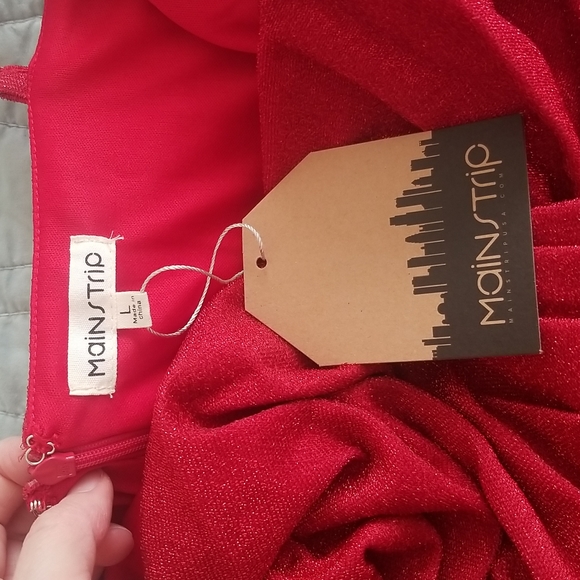 Red spaghetti strap midi dress - Picture 4 of 5